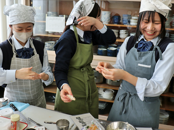 �������K12